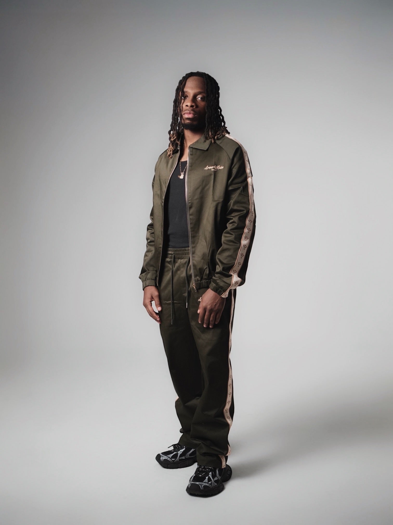 ENSEMBLE SURVETEMENT A&H - Kaki Gold